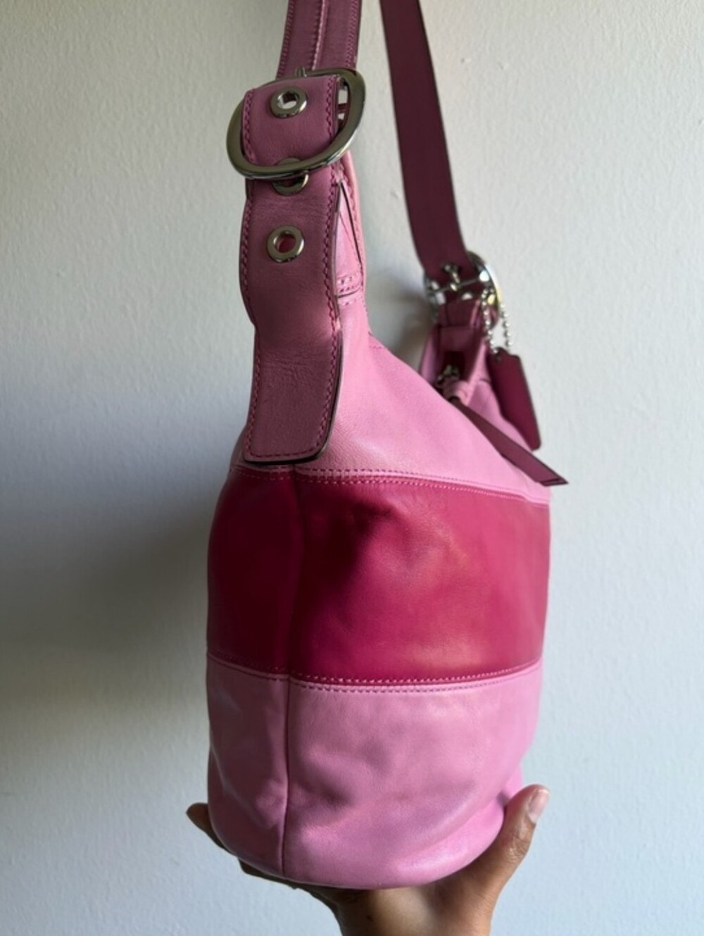 Coach Rugby Stripes Bleecker Bucket Shoulder Bag - Picture 3 of 12